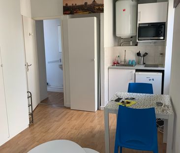 Location Appartement 1 pièce 17m² GRENOBLE 38000 - Photo 3