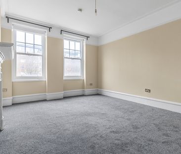 Talgarth Road, London, W14 - Photo 2