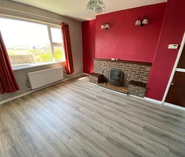 27 Ardpatrick Avenue, Downpatrick, BT30 6JF - Photo 1