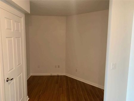 For Lease - 220 Forum Drive Unit# 503, Mississauga, Ontario - Photo 2