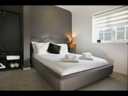 2 Bed End Terrace, Sneinton Dale, NG3 - Photo 4