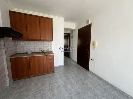 Studio/Γκαρσονιέρα για ενοικίαση Καλλιθέα - Άγιοι Θεόδωροι (Συκιές) - Φωτογραφία 4