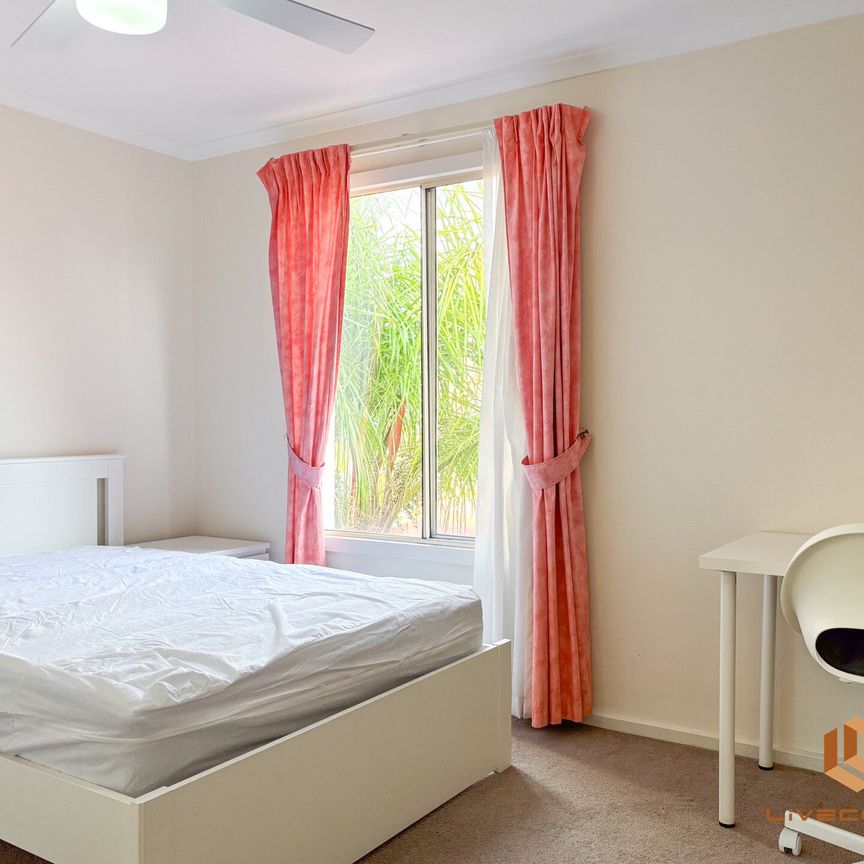 Adelaide CBD - Photo 1