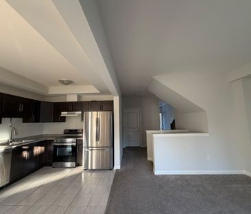 For Lease - 4552 Portage Road Unit# 71, Niagara Falls, Ontario - Photo 3