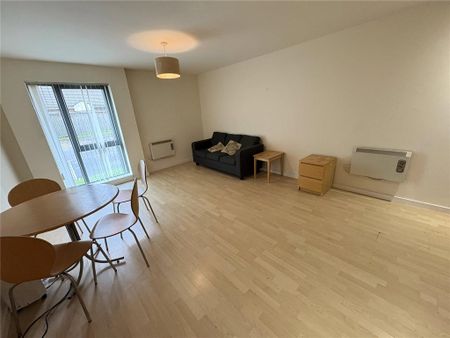 1 bedroom apartment to rent - Photo 2