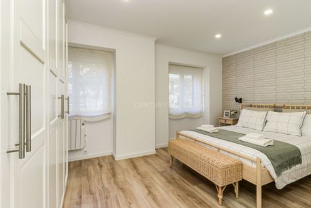 Apartamento T3 Mobilado para Arrendamento em Alvalade - Photo 3