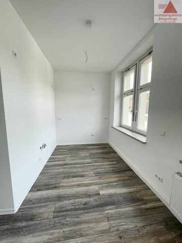 Wohnen mit Stil – traumhafte 3-Raum-Wohnung in ruhiger Lage - Photo 4