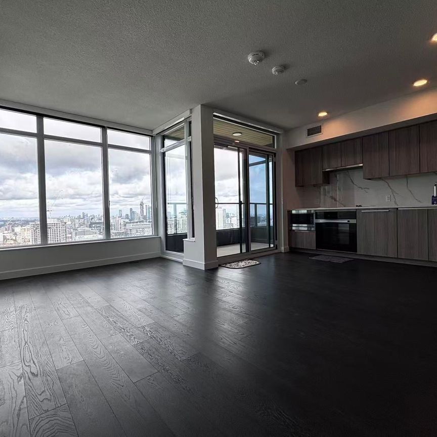 For Lease - 1 Concord Cityplace Way Unit# 6501, Toronto, Ontario - Photo 1