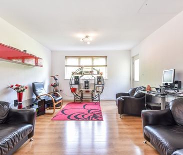 Carholme Road, London, SE23 - Photo 2