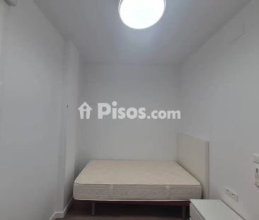 Piso en alquiler en Ayora - Camins Al Grao - Photo 5