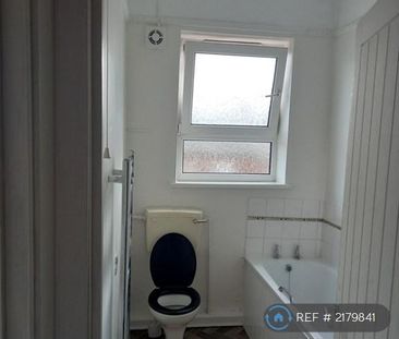 2 bedroom terraced house to rent - Photo 6