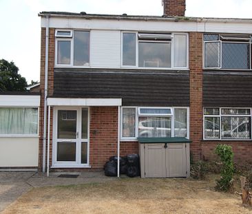 1 bed house / flat share to rent in Petworth Close, Wivenhoe - Photo 4