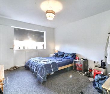 1 bedroom in a house share to rent - Photo 6