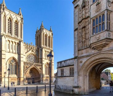 Deanery Road, - Photo 2