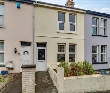 4 bedroom terraced house to rent - Photo 4