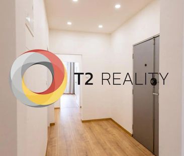 Pronájem bytu 4+kk 91 m² - Photo 1