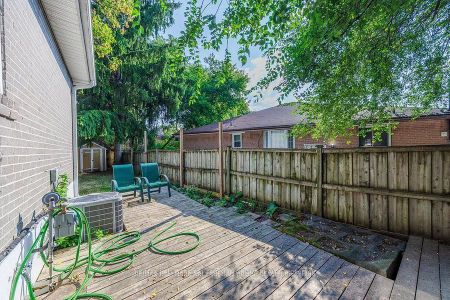 For Lease - 47 Newbury Drive Unit# Lower Fl, Newmarket, Ontario - Photo 5