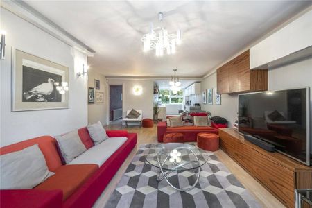 3 bedroom flat to rent - Photo 3