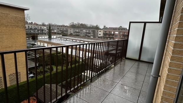 Appartement te huur - Foto 1