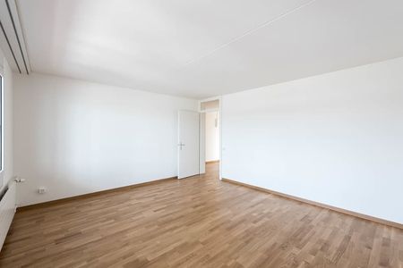 Wohnen mit Weitblick: Attraktive Wohnung im obersten Stock - Photo 4