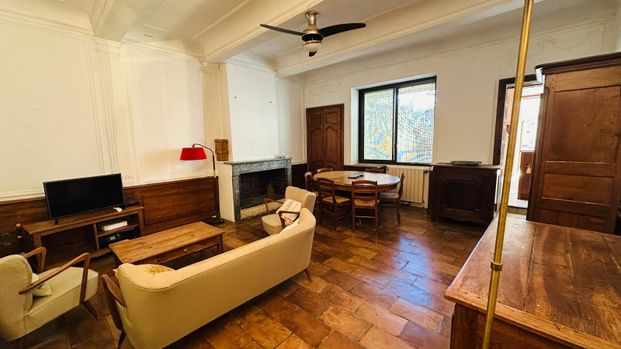 Location Maison 6 pièces 165m² UZES 30700 - Photo 1