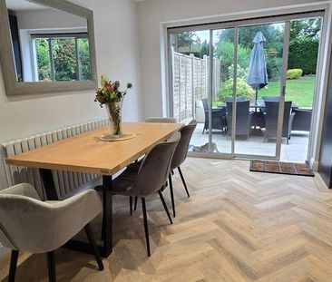 3 bedroom semi-detached house to rent - Photo 4