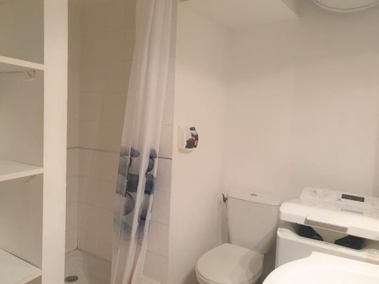 NIMES CENTRE VILLE GAMBETTA - Location Meublée T3 45 m2 RDC, - Photo 1