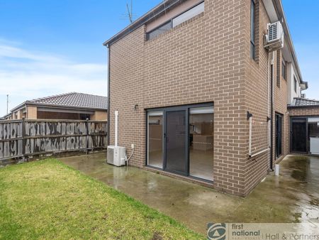 10 Trainers Way, Clyde - Photo 5