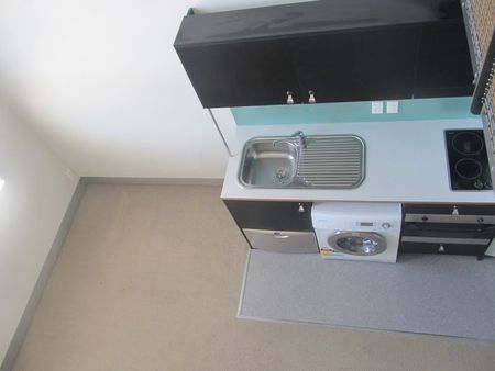 Webb St Urbane Apartment 4th Floor - Photo 4