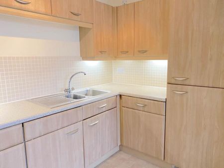 1 bedroom apartment to rent - Photo 5