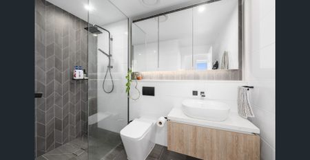 Luxury Skyhome with Panoramic Views at Allure, Chevron Island - Photo 3