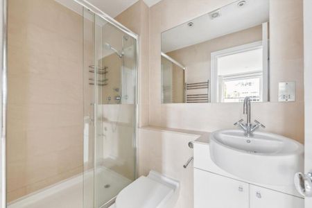 4 bedroom terraced house to rent - Photo 3