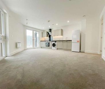 Martin Court, Hastings - Photo 2