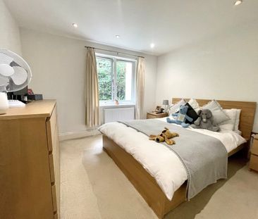 Amarone, Surrey Road BH4, BH4 9FW, Bournemouth - Photo 5