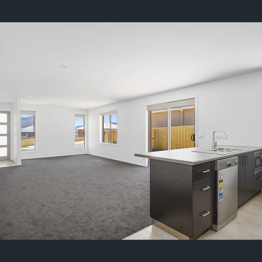 48 Athena Drive, Risdon Vale, Tas 7016 - Photo 1