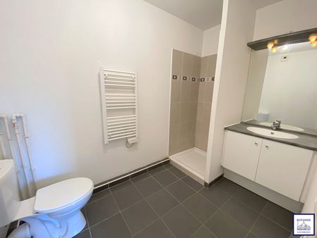 Location Appartement 2 pièces 34m² - Photo 3