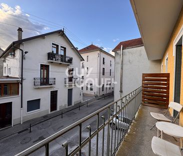 T2 meublé, balcon, parking privatif - Photo 1