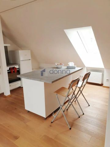Pronájem podkrovního bytu v RD 2+kk, 72 m - Photo 5