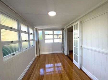 8 Foote Street, 4305, Newtown Qld - Photo 4