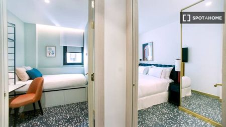 2 room luxury Apartment for rent in Barcelona, Spain - Photo 4