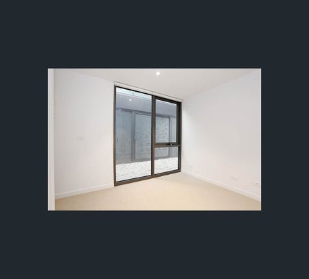4/26 Leonard Crescent, Ascot Vale, Vic 3032 - Photo 3