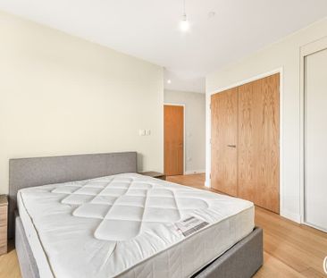 Hale Wharf Ferry Lane London N17 - Photo 4