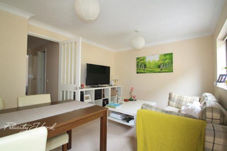 2 bedroom apartment to rent - Photo 2