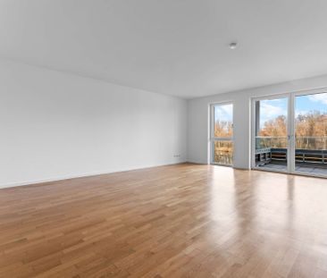 Wohnen am Wasser in Bestlage – Exklusive 3-Zimmer-Wohnung mit zwei ... - Photo 2