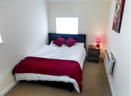 1 bedroom apartment to rent - Photo 2