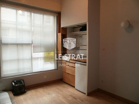 Location Appartement 1 pièce 13m² - Photo 3