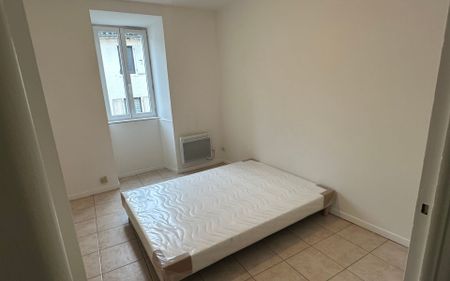 Appartement à louer 3 pièces • Joyeuse - Photo 2