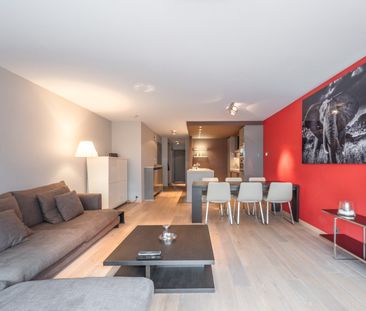 Mooi gemeubeld appartement op super locatie tussen de Zoutelaan en ... - Photo 2