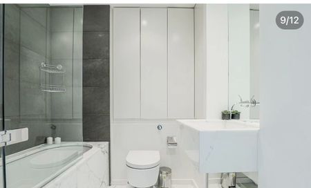 Room in a Shared Flat, London, E14 - Photo 5