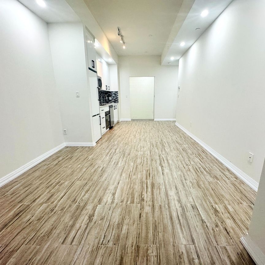 For Lease - 460 Adelaide Street Unit# 103, Toronto, Ontario - Photo 1